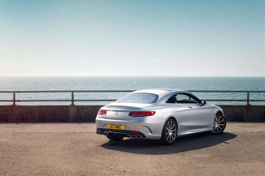  Mercedes-Benz S63 AMG Coupe 2014 года  (UK) (фото 2 из 24)